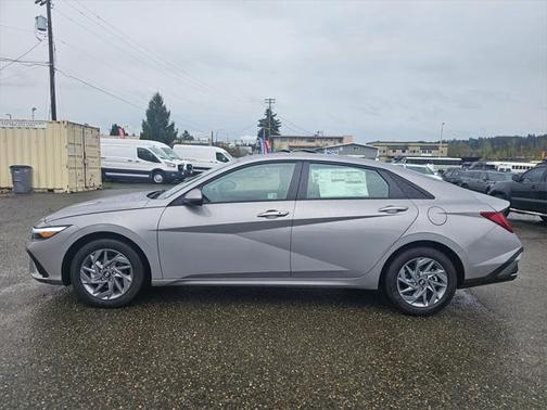 2025 Hyundai ELANTRA HEV Blue