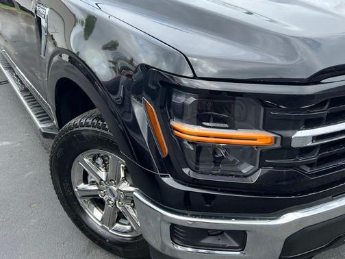 Agate Black Metallic 2025 Ford F-150 XLT