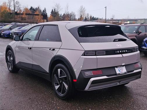 2026 Hyundai IONIQ 5 SEL