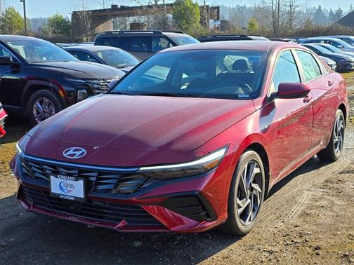 2025 Hyundai ELANTRA SEL