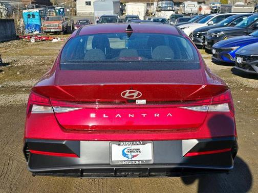 2025 Hyundai ELANTRA SEL