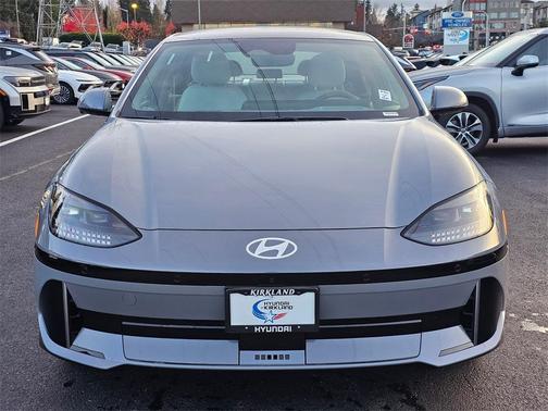 2025 Hyundai IONIQ 6 Limited