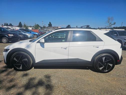 2025 Hyundai IONIQ 5 SEL