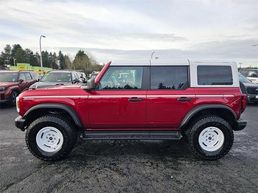 2025 Ford Bronco Heritage Edition