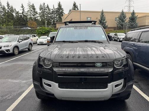 2022 Land Rover Defender 90 S