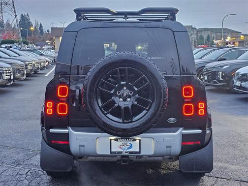 2022 Land Rover Defender 90 S