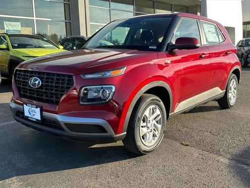2025 Hyundai VENUE SE