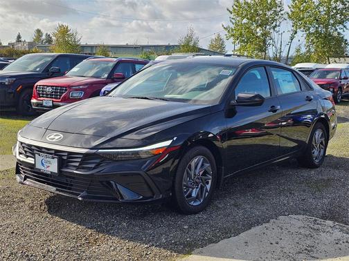 2025 Hyundai ELANTRA HEV Blue