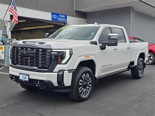 2024 GMC Sierra 3500 Denali
