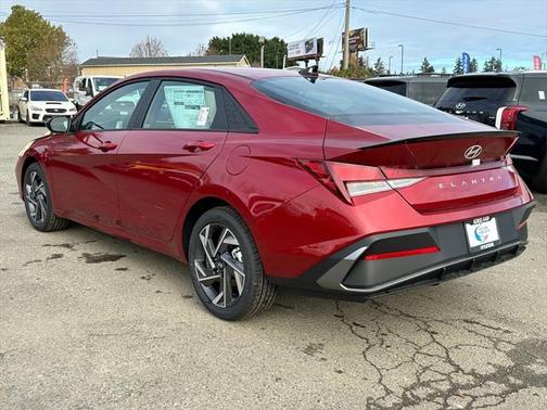 2025 Hyundai ELANTRA Sport