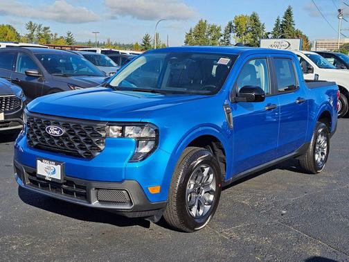 Velocity Blue 2025 Ford Maverick XLT
