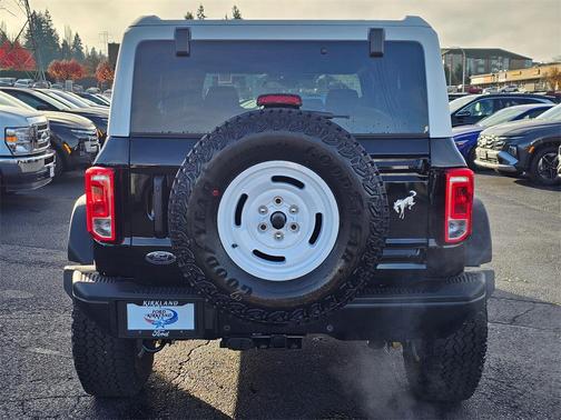 2025 Ford Bronco Heritage Edition