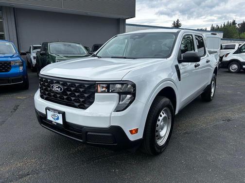 Oxford White 2026 Ford Maverick XL