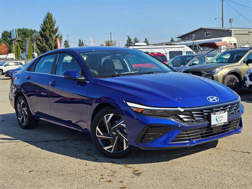 2025 Hyundai ELANTRA Limited
