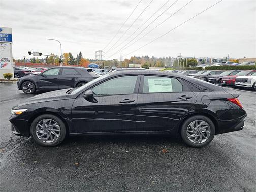 2026 Hyundai ELANTRA HEV Blue