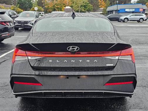 2026 Hyundai ELANTRA HEV Blue