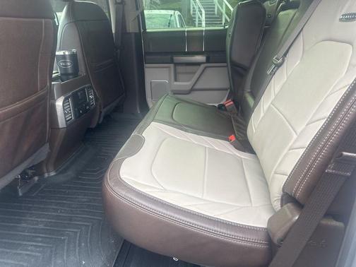 White Platinum Metallic Tri-Coat 2018 Ford F-450 Limited