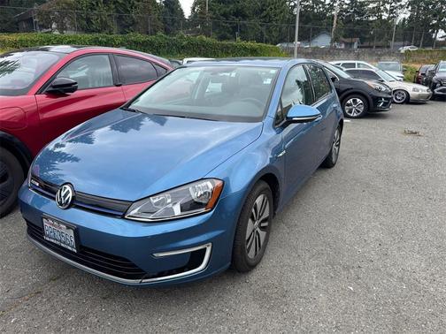 2016 Volkswagen e-Golf SE
