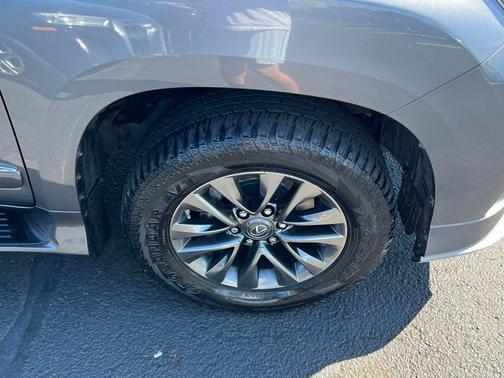Nebula Gray Pearl 2017 Lexus GX 460 Base