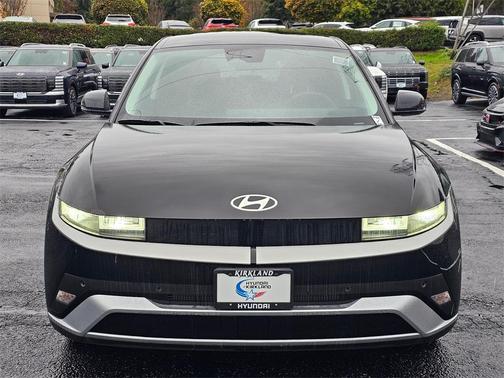 2025 Hyundai IONIQ 5 SE