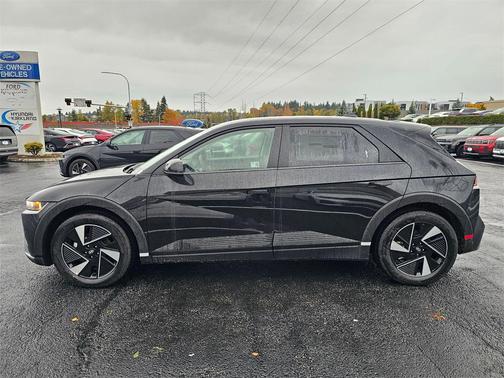 2025 Hyundai IONIQ 5 SE