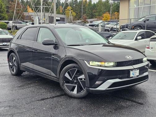 2025 Hyundai IONIQ 5 SE