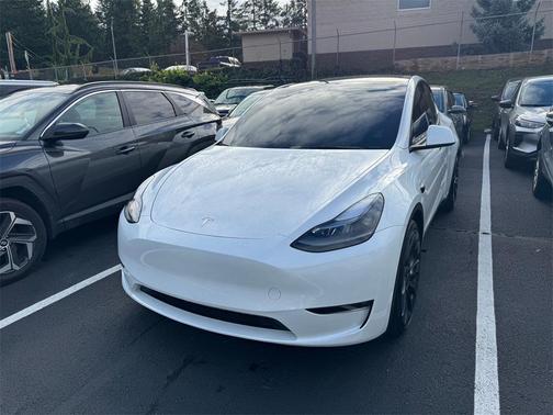 2024 Tesla Model Y Performance Dual Motor All-Wheel Drive