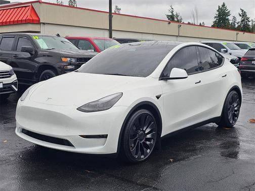 2024 Tesla Model Y Performance Dual Motor All-Wheel Drive