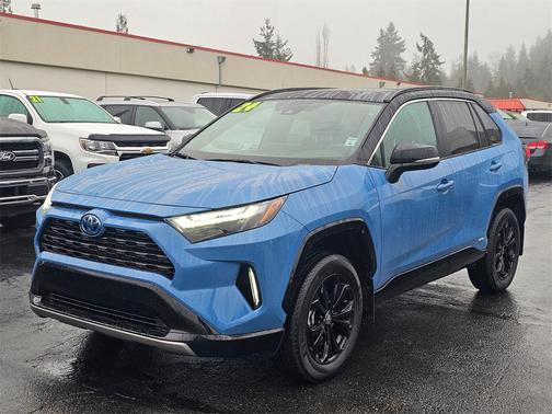 2024 Toyota RAV4 Hybrid SE