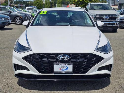2022 Hyundai SONATA SEL