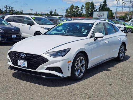 2022 Hyundai SONATA SEL