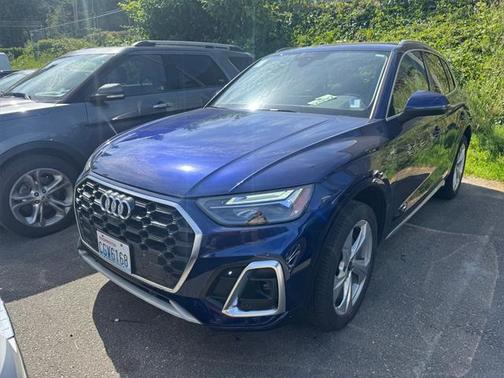 2023 Audi Q5 45 S line Premium Plus