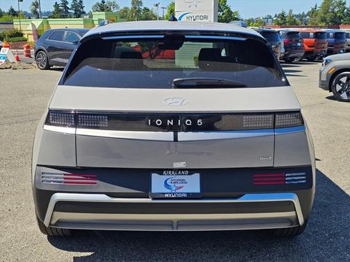 2025 Hyundai IONIQ 5 SEL