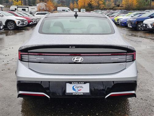 2026 Hyundai SONATA Hybrid SE