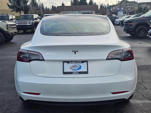 2023 Tesla Model 3 Standard Range