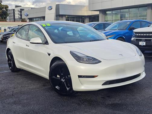 2023 Tesla Model 3 Standard Range