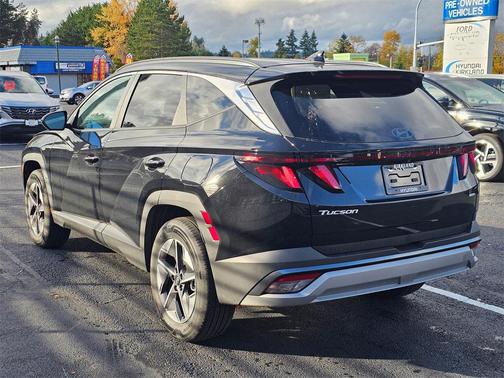 2025 Hyundai TUCSON SEL