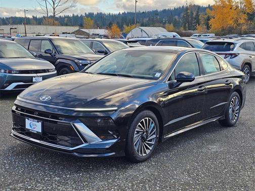 2025 Hyundai SONATA Hybrid Limited