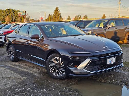 2025 Hyundai SONATA Hybrid Limited
