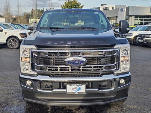 Agate Black Metallic 2026 Ford F-250 XLT