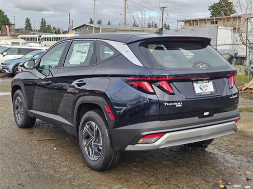 2026 Hyundai TUCSON Hybrid Blue SE