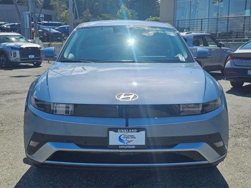 2025 Hyundai IONIQ 5 SE
