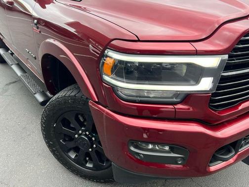 Delmonico Red Pearlcoat 2021 RAM 2500 Laramie Crew Cab 4x4 6'4' Box