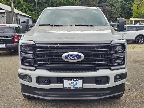 2025 Ford F-250 Platinum