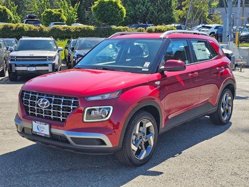 2025 Hyundai VENUE Limited