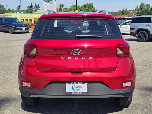2025 Hyundai VENUE Limited