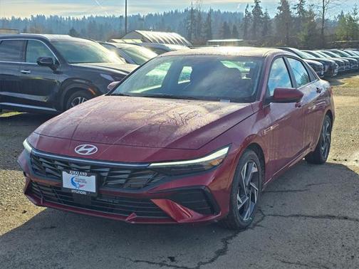 2025 Hyundai ELANTRA SEL