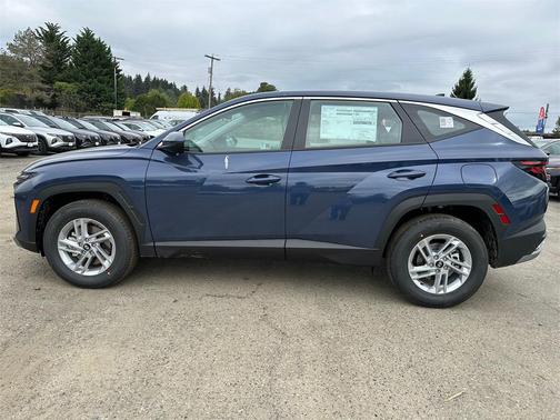2025 Hyundai TUCSON SE