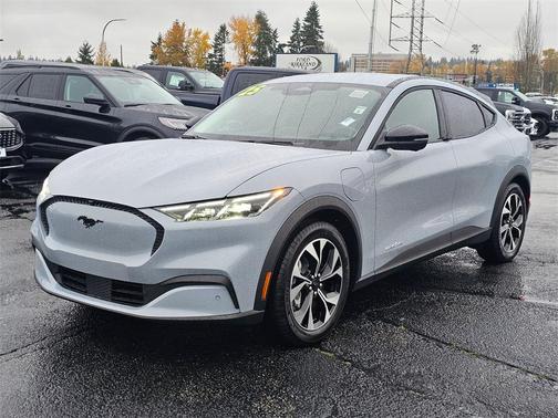 2025 Ford Mustang Mach-E Select