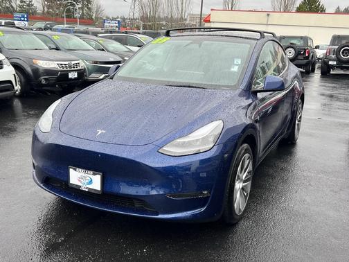 2023 Tesla Model Y Long Range Dual Motor All-Wheel Drive